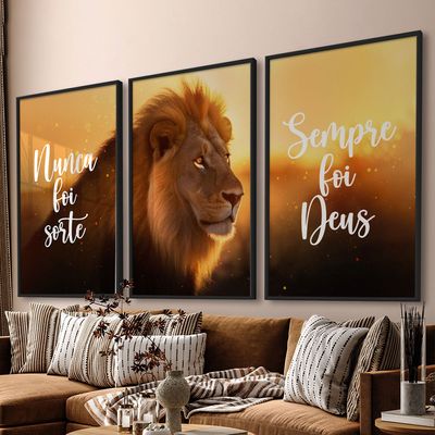 Quadro-Decorativo-3-Telas-Leao-Por-do-Sol-Nunca-foi-Sorte-Sempre-foi-Deus-60x90-Moldura-Preta-com-vidro