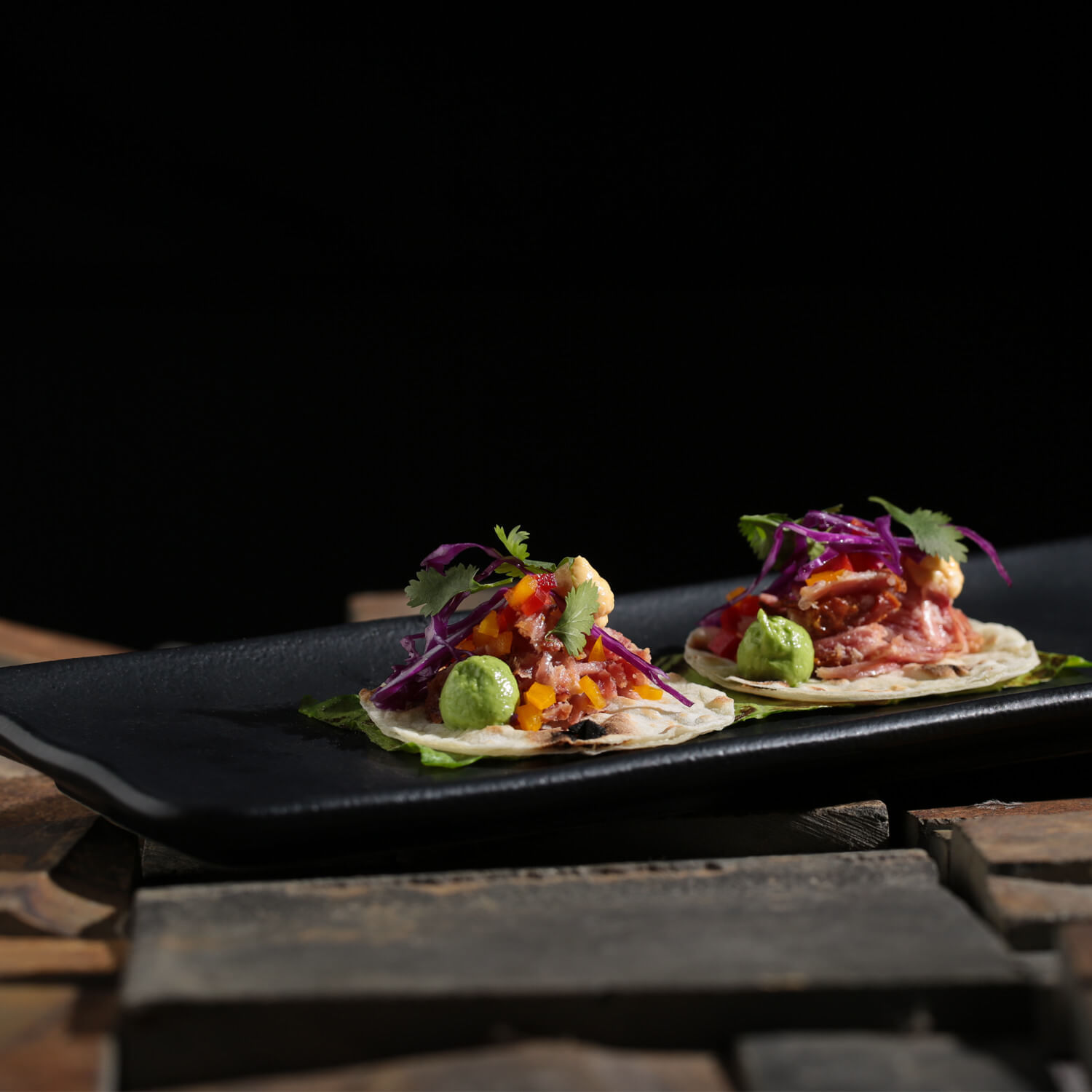 Conjunto com 4 Travessas Retangular Média Orgânico Preto Matte 33x13cm - Imagem 4