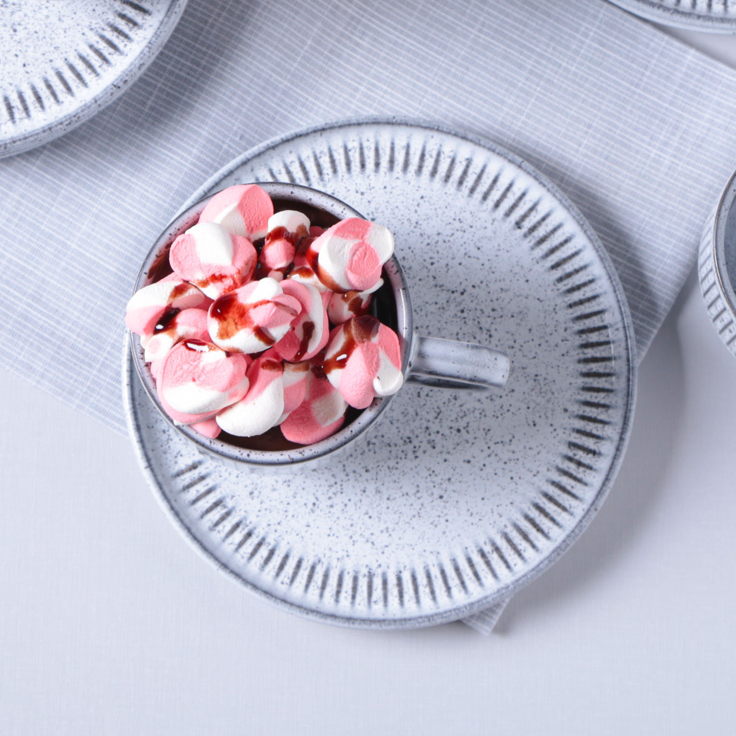 Conjunto com 6 Xícaras de Chá Empilhável com 6 Pires Linhas Echo 230ml - Imagem 3