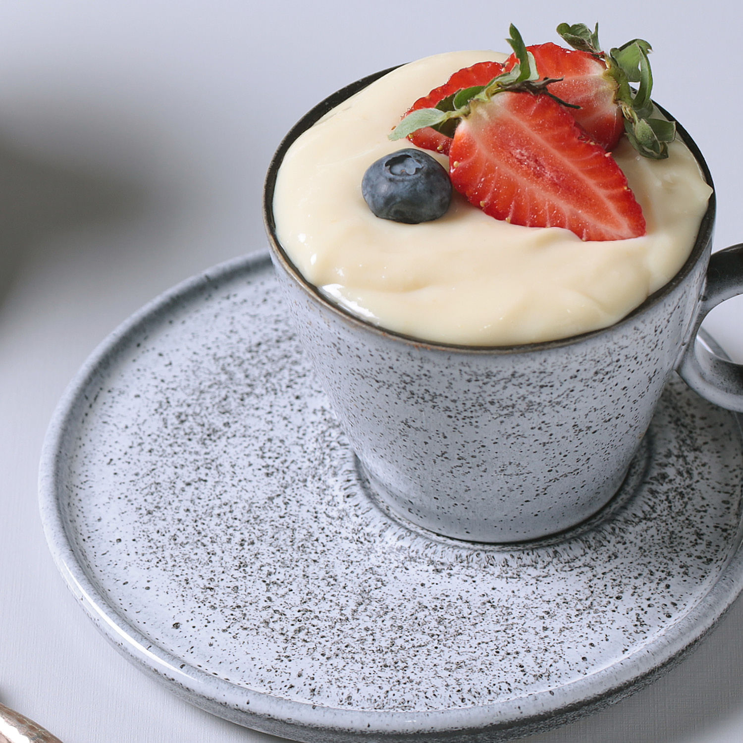 Conjunto com 6 Xícaras de Chá Neo com Pires Neo Echo 210ml - Imagem 5