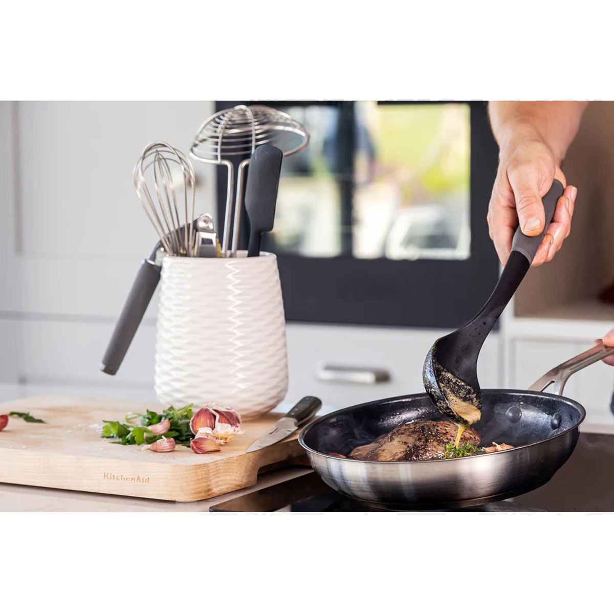 Colher para Servir em Nylon Multiuso Cinza KitchenAid - Imagem 4