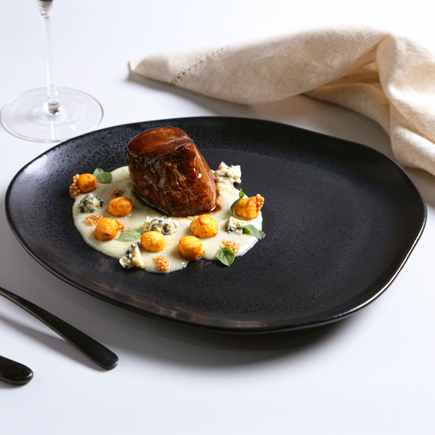 Conjunto com 6 Pratos Raso Oval Orgânico Eclipse 31x24x2,5cm - Imagem 2