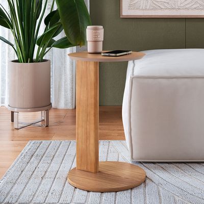 Mesa-Lateral-Apoio-p-Sofa-Organica-Chanfrada-Pe-Madeira-Hanover