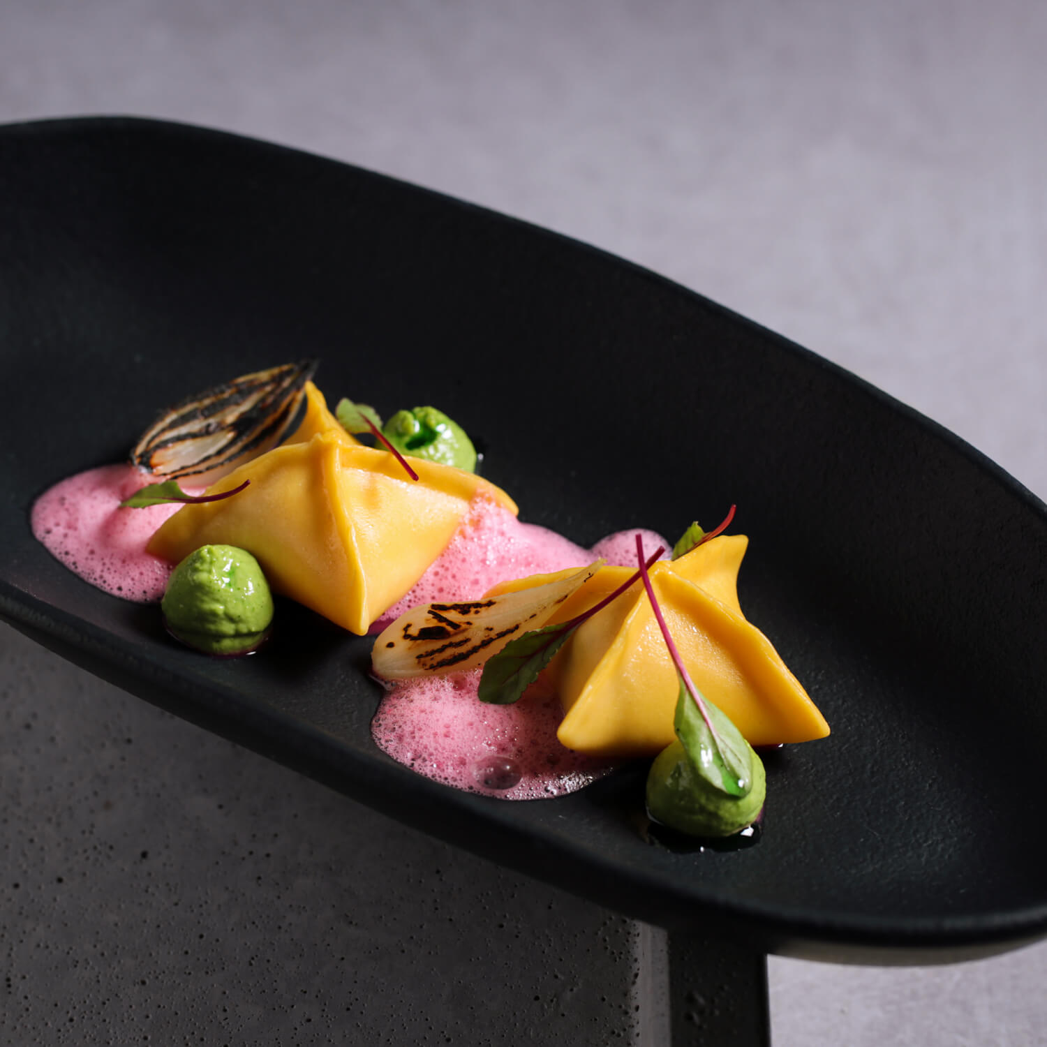 Conjunto com 4 Travessas Oval Funda Grande Orgânico Preto Matte 32x16cm 650ml - Imagem 5