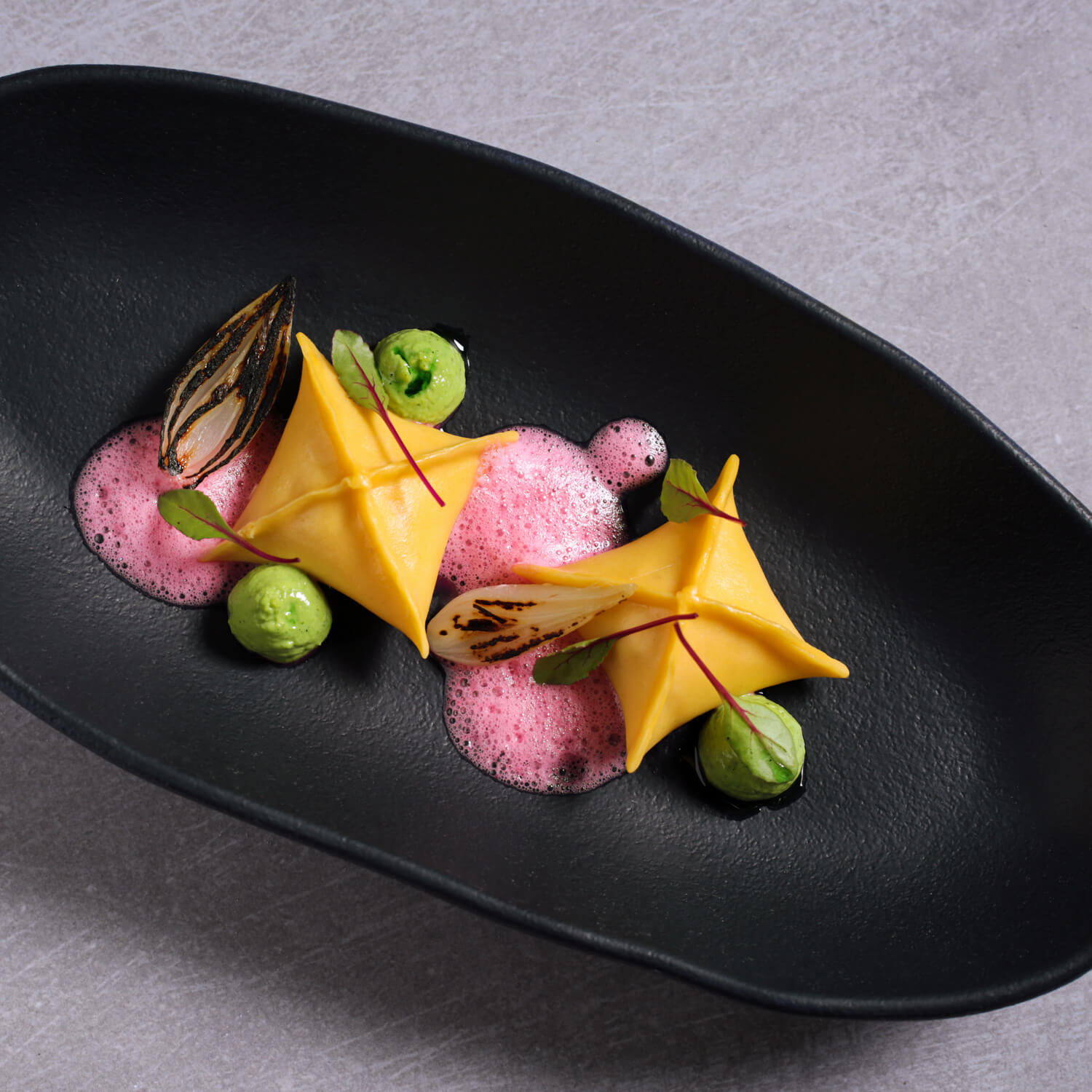 Conjunto com 4 Travessas Oval Funda Grande Orgânico Preto Matte 32x16cm 650ml - Imagem 3