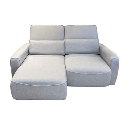 9E1EB1293E9FE13680F8B50A8ED241E1_a164b12f-2916-4960-ab76-9275846cb267_181304_Sofa-Lauren-254-Mt-Max-Lautrec-Cinza-9977-Master-C-porta-Copo-Bipartido_01