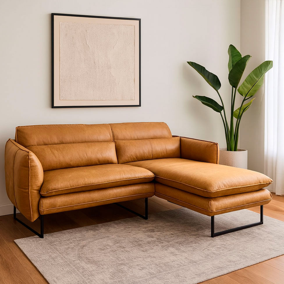 Sofá Cuiaba com Chaise Direita em Couro Crystal Brown 2,10m - Imagem 2