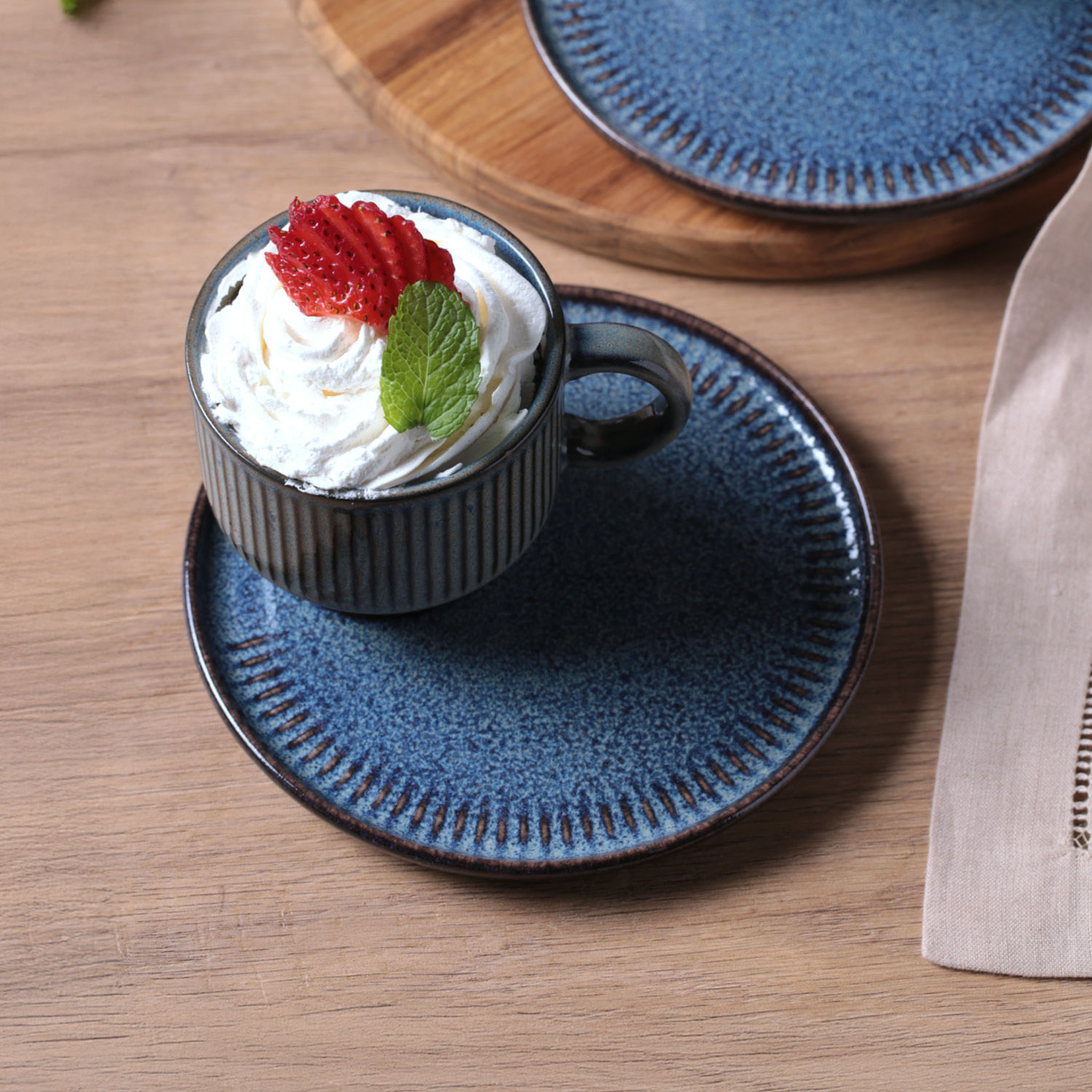 Conjunto com 6 Xícaras de Chá Empilhável com 6 Pires Linhas Titanium 230ml - Imagem 3