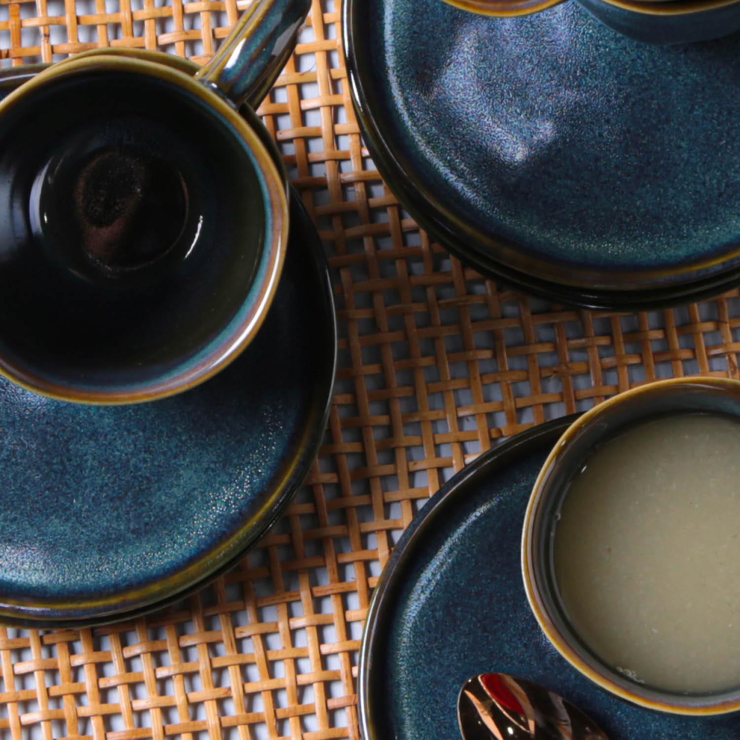 Conjunto com 6 Xícaras De Chá com 6 Pires Descentralizado Oceano 170ml - Imagem 6