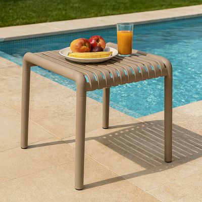 168689_Mesa-de-Apoio-Gavea-Quadrada-para-Area-Externa-Fendi_08