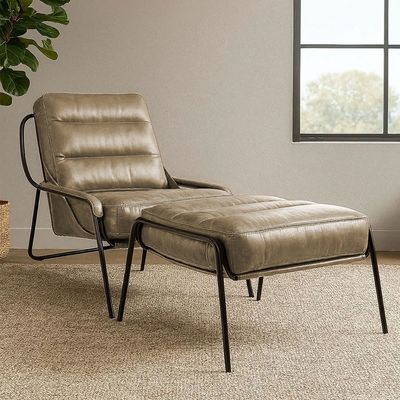 186463_Poltrona-Magiolina-com-Puff-em-Couro-Avela_08