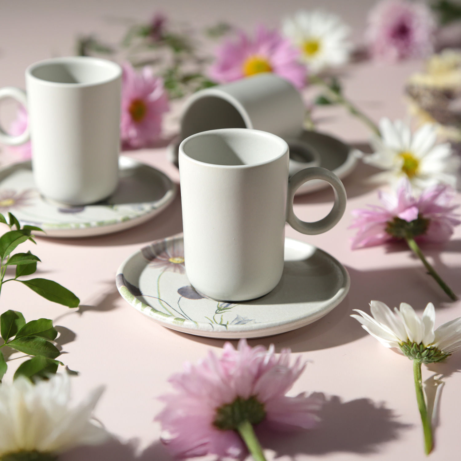 Conjunto com 12 Xícaras de Café com Pires Basic Bloom 90ml - Imagem 2