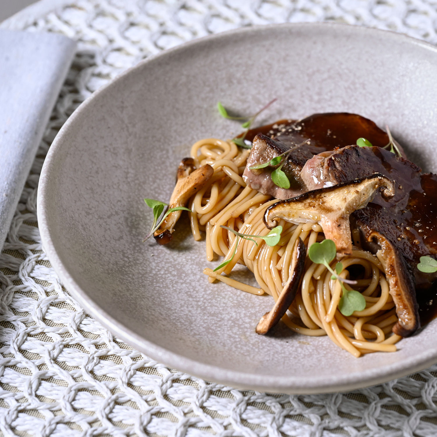 Conjunto com 12 Pratos Fundo Basic Sandy Ø20,5cm 893ml - Imagem 4